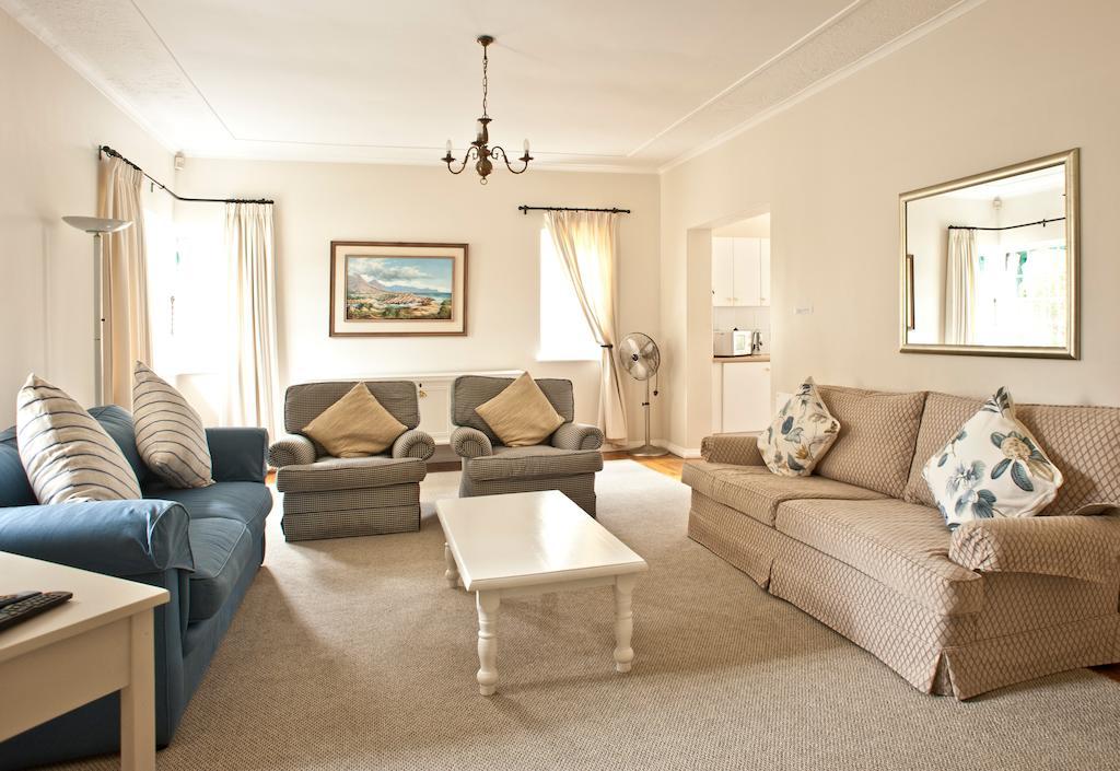 Squirrels Way Cottages Cape Town Ruang foto